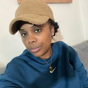 Meet your Posher, Tasha